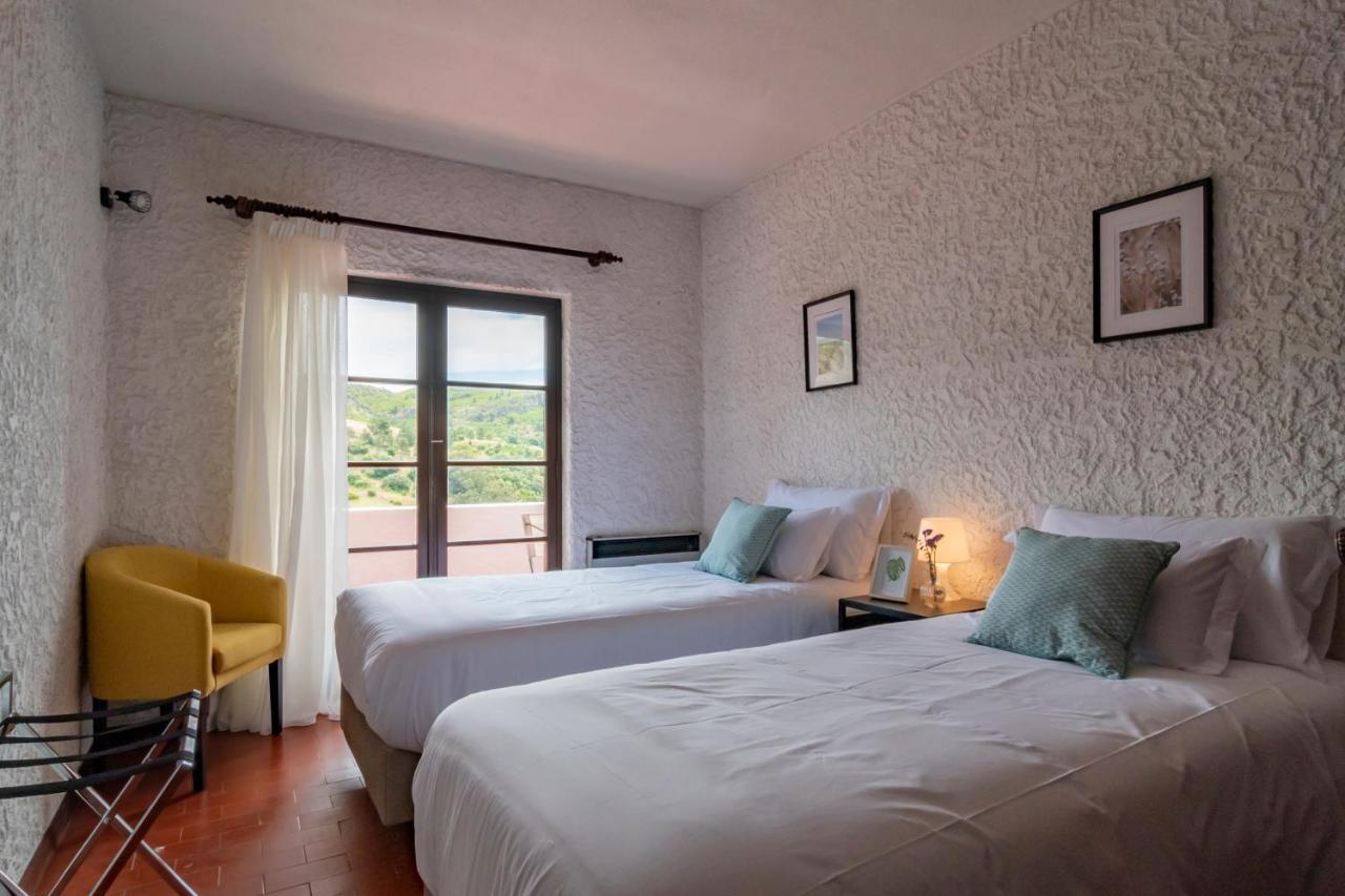 Vivenda Santiago Villa เซซิมบรา ภายนอก รูปภาพ